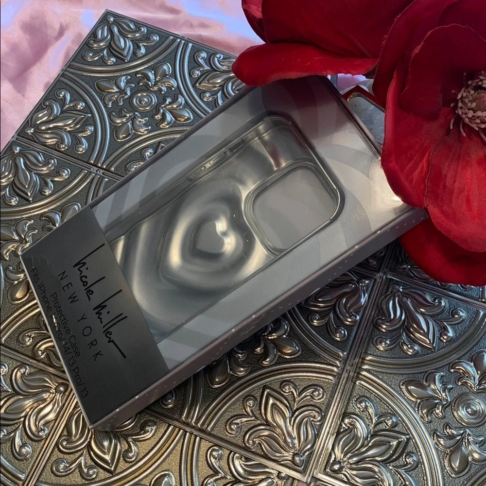 Nicole Miller stylish silver